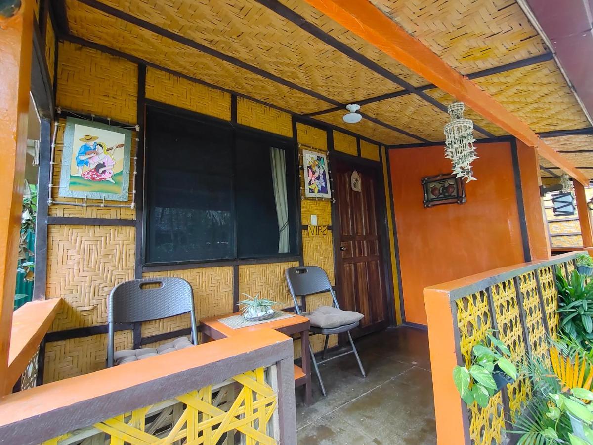 Adrianas Place Panglao Hostel Ngoại thất bức ảnh